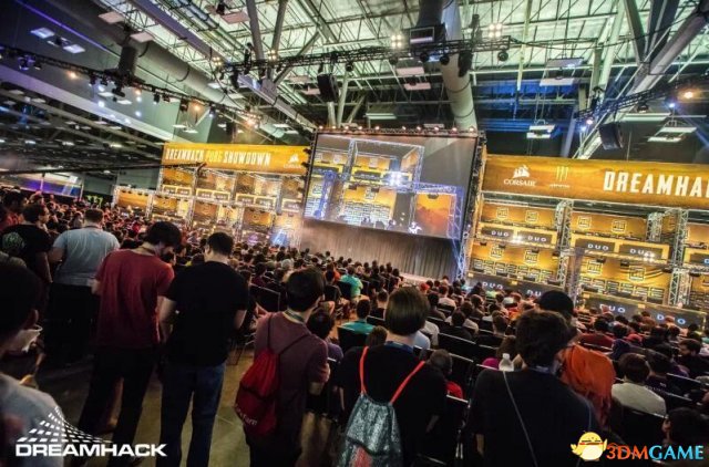 都显得游刃 都显得游刃