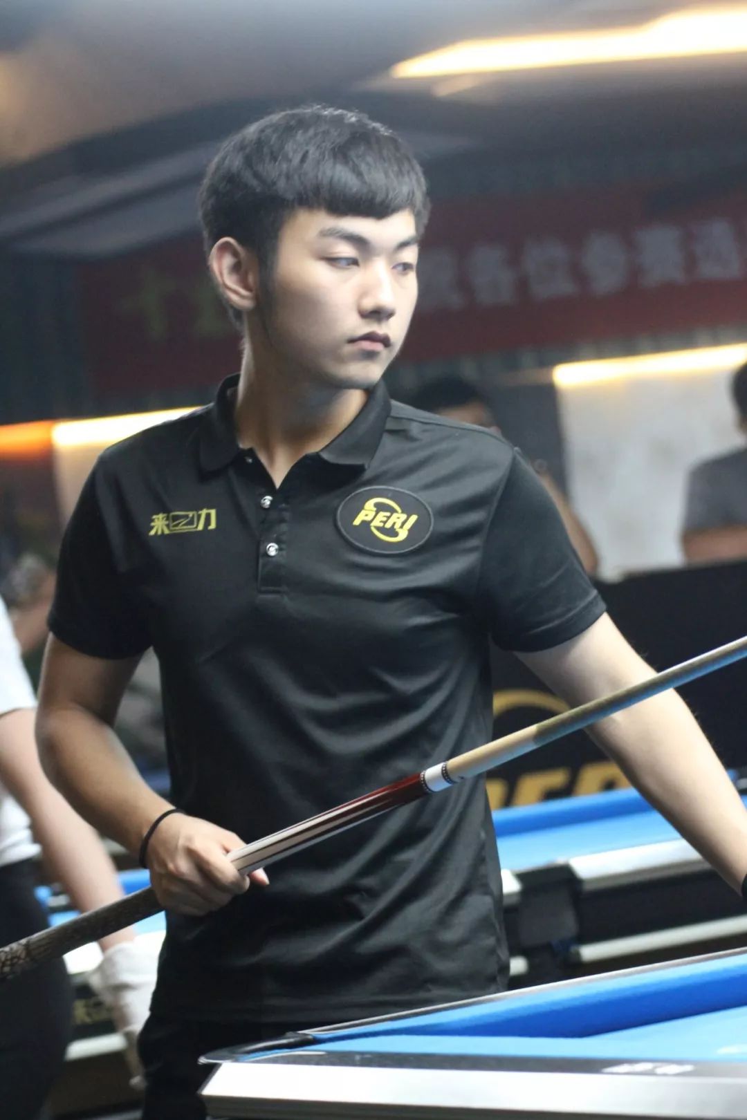 实现新的突 实现新的突